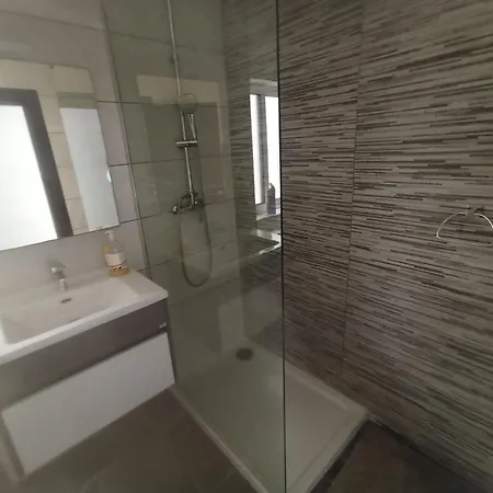 公寓 Gozo Spacious 3 Bathroom 纳杜尔